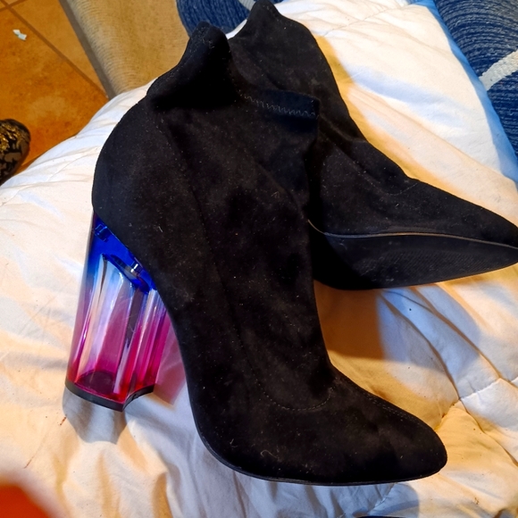 Qupid Romi Booties in Burlwood
